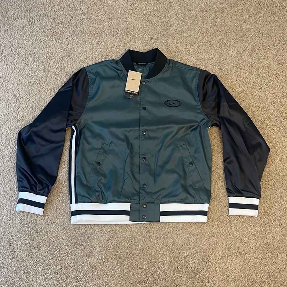 NIKE DNA REPEL BASKETBALL JACKET — BRAND NEW